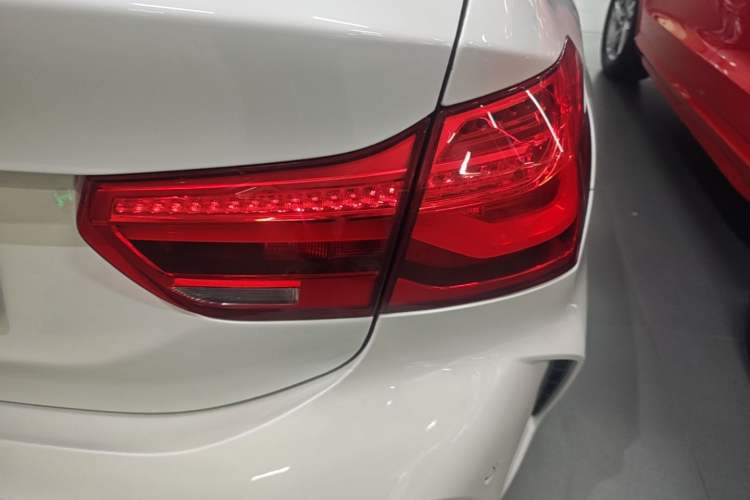Used BMW 1 Series 2019 118i M Sport Package Right Rear Taillight