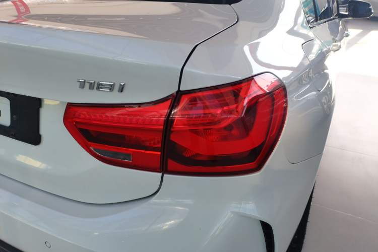 Used BMW 1 Series 2019 118i M Sport Package Right Rear Taillight