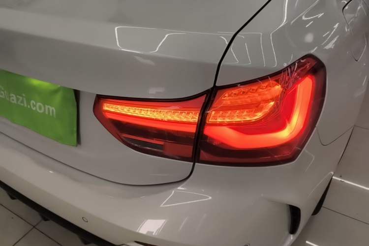 Used BMW 1 Series 2019 118i M Sport Package Right Rear Taillight