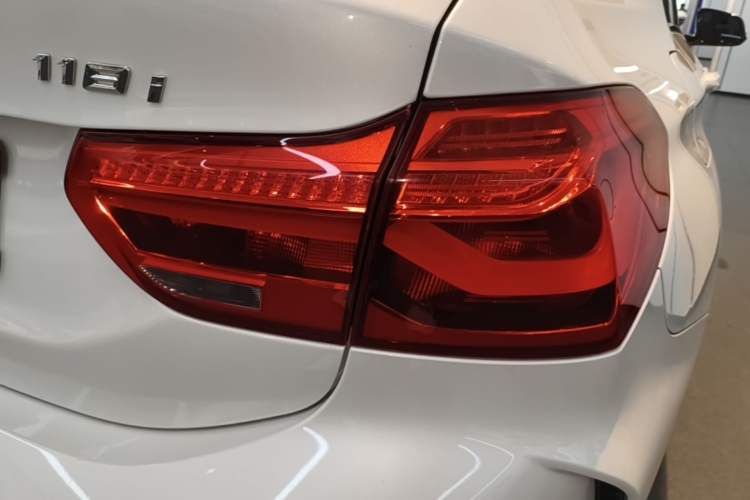 Used BMW 1 Series 2019 118i M Sport Package Right Rear Taillight