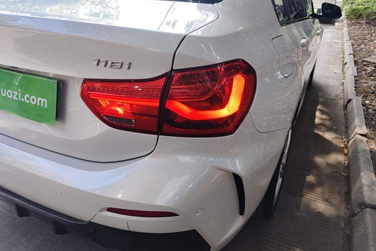 Used BMW 1 Series 2019 118i M Sport Package Right Rear Taillight