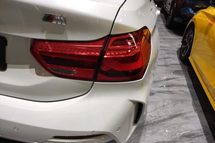 Used BMW 1 Series 2019 118i M Sport Package Right Rear Taillight