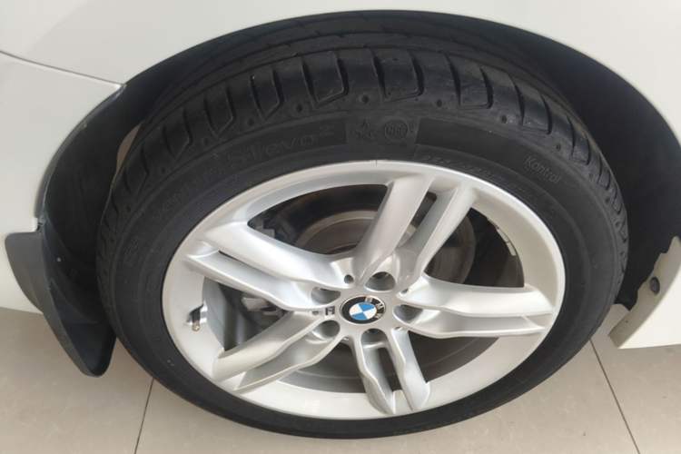 Used BMW 1 Series 2019 118i M Sport Package Right Rear Wheel Hub