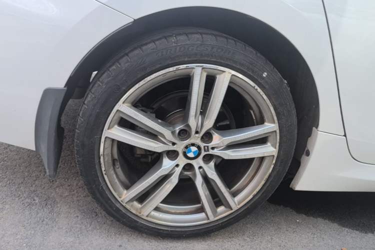 Used BMW 1 Series 2019 120i Leading Model M Sport Package Right Rear Wheel Hub