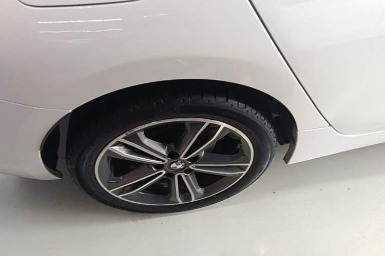 Used BMW 1 Series 2019 118i Fashion Model Right Rear Wheel Hub