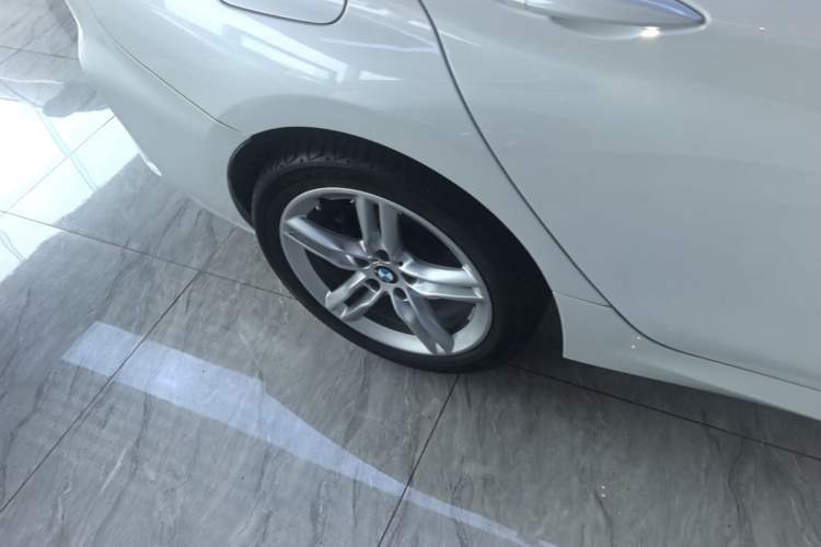 Used BMW 1 Series 2019 118i M Sport Package Right Rear Wheel Hub