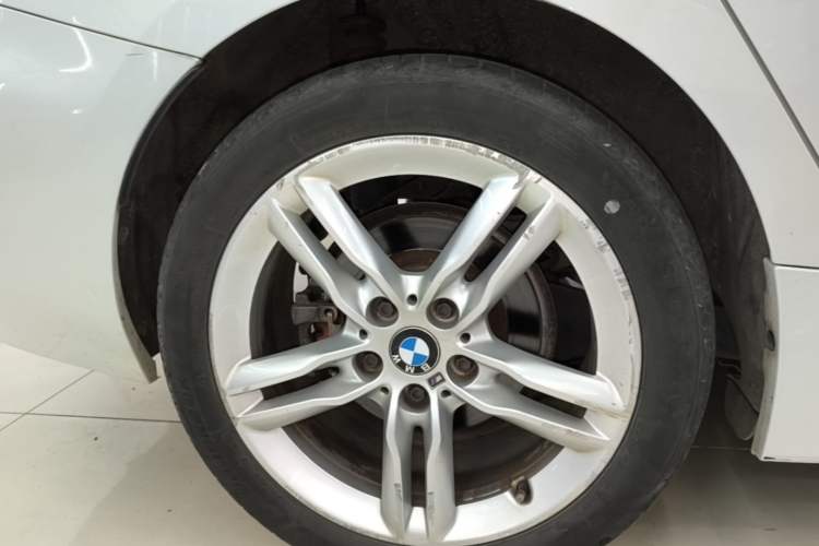 Used BMW 1 Series 2019 118i M Sport Package Right Rear Wheel Hub