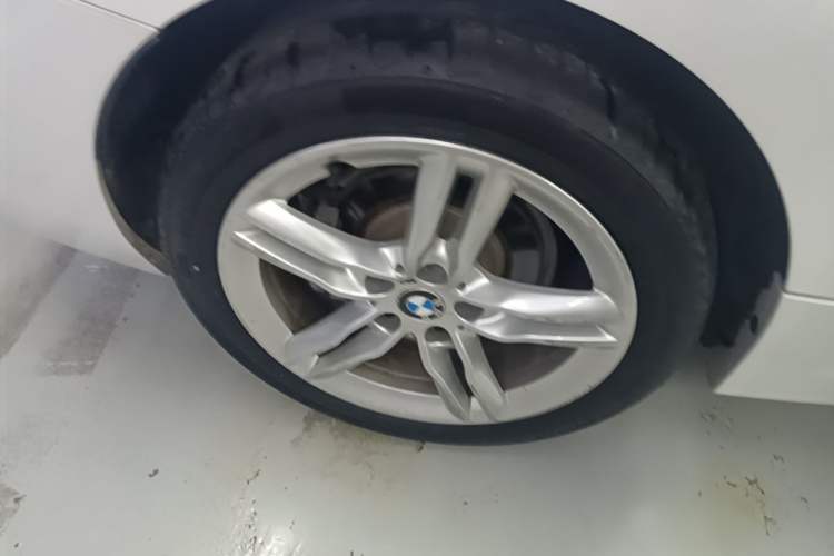 Used BMW 1 Series 2019 118i M Sport Package Right Rear Wheel Hub