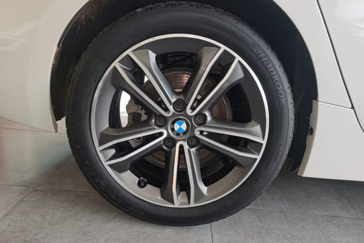 Used BMW 1 Series 2019 118i Fashion Model Right Rear Wheel Hub