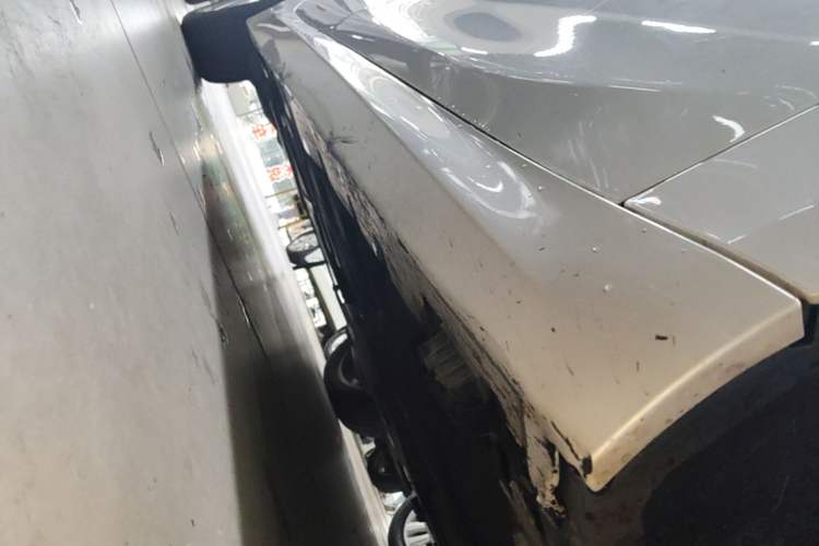 Used BMW 1 Series 2019 118i M Sport Package Right Side Sill