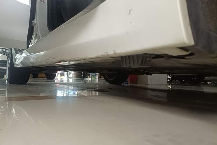 Used BMW 1 Series 2019 118i M Sport Package Right Side Sill