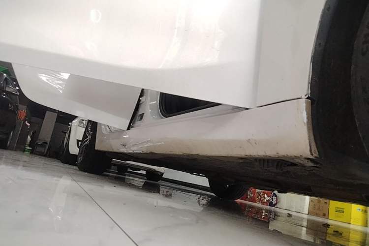 Used BMW 1 Series 2019 118i M Sport Package Right Side Sill
