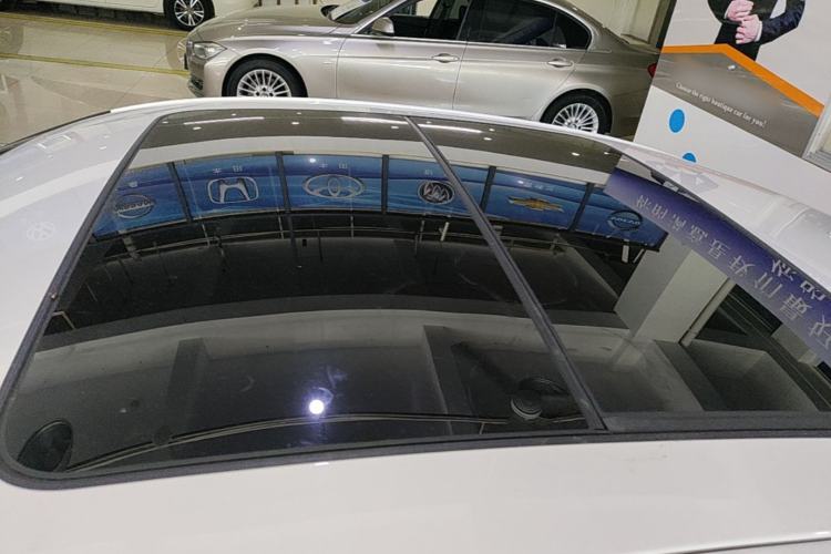 Used BMW 1 Series 2019 120i Leading Model M Sport Package Roof