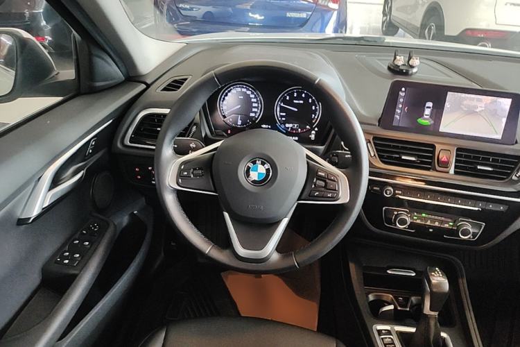 Used BMW 1 Series 2019 118i Fashion Model Steering Wheel