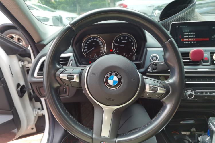 Used BMW 1 Series 2019 118i M Sport Package Steering Wheel