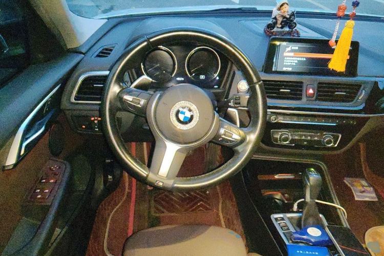 Used BMW 1 Series 2019 120i Leading Model M Sport Package Steering Wheel