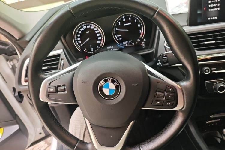 Used BMW 1 Series 2019 118i Fashion Model Steering Wheel