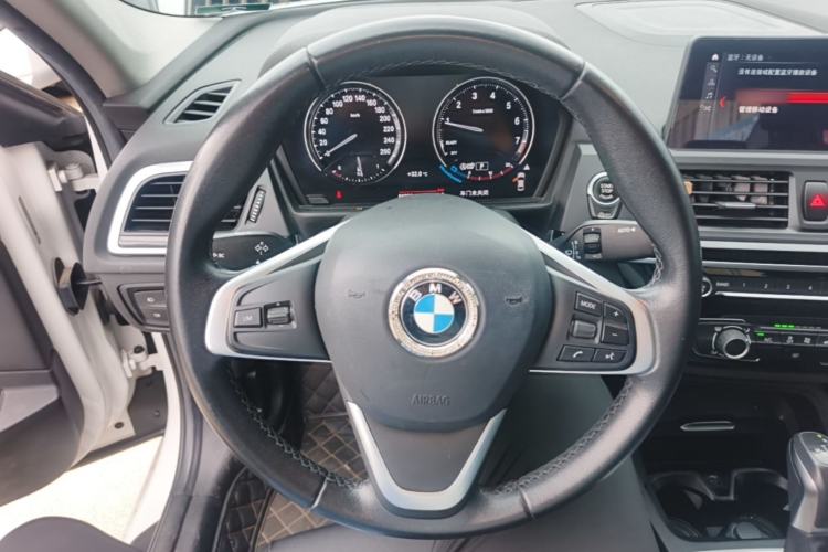 Used BMW 1 Series 2019 118i Fashion Model Steering Wheel