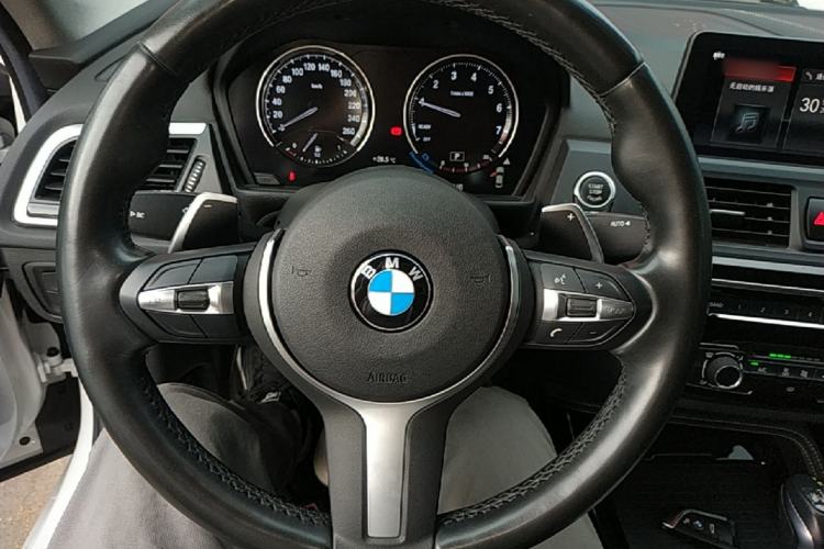 Used BMW 1 Series 2019 120i Leading Model M Sport Package Steering Wheel