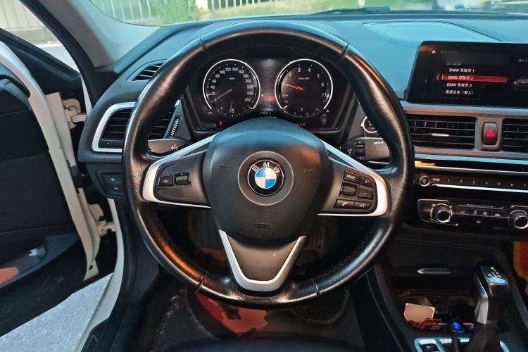 Used BMW 1 Series 2019 118i Fashion Model Steering Wheel