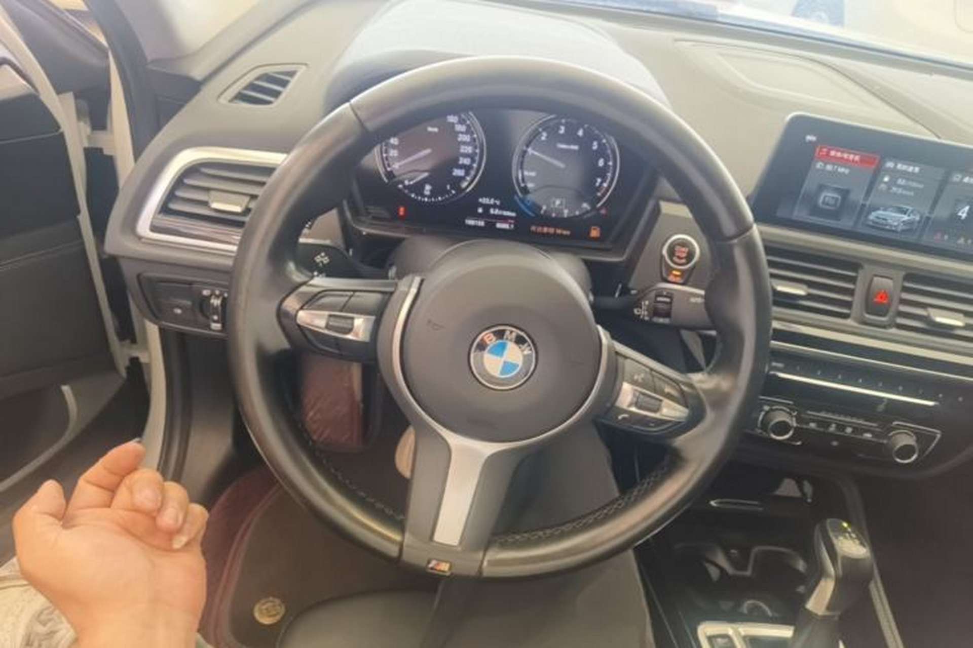 Used BMW 1 Series 2019 118i M Sport Package Steering Wheel
