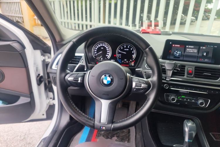 Used BMW 1 Series 2019 120i Leading Model M Sport Package Steering Wheel