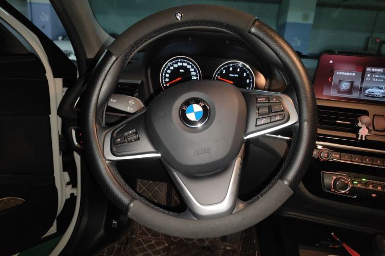 Used BMW 1 Series 2019 118i Fashion Model Steering Wheel