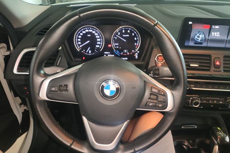 Used BMW 1 Series 2019 118i Fashion Model Steering Wheel