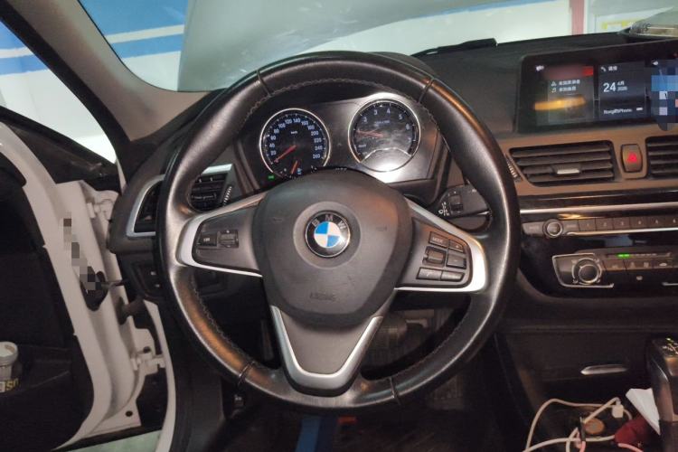Used BMW 1 Series 2019 118i Fashion Model Steering Wheel
