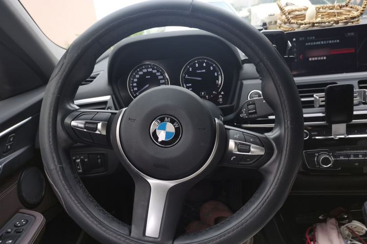 Used BMW 1 Series 2019 118i Fashion Model Steering Wheel