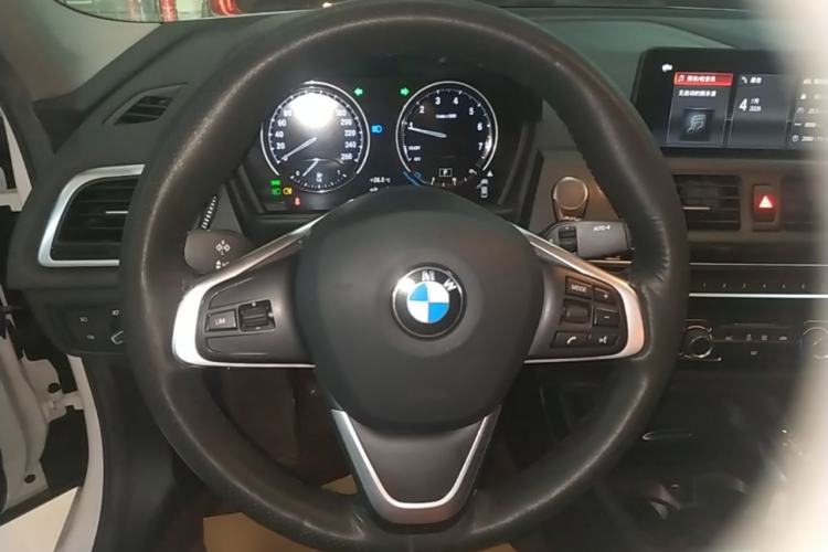 Used BMW 1 Series 2019 118i Fashion Model Steering Wheel