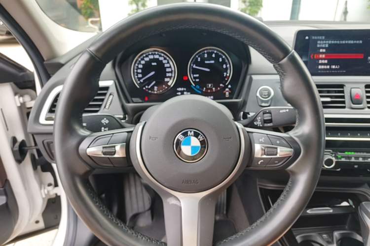 Used BMW 1 Series 2019 118i M Sport Package Steering Wheel