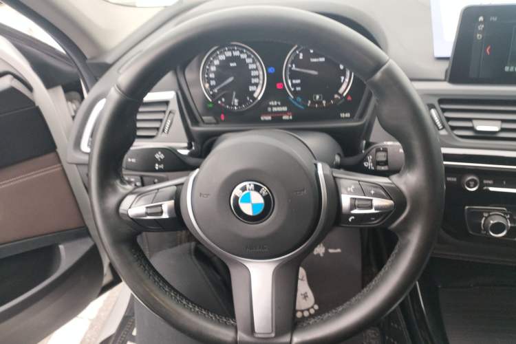 Used BMW 1 Series 2019 118i M Sport Package Steering Wheel