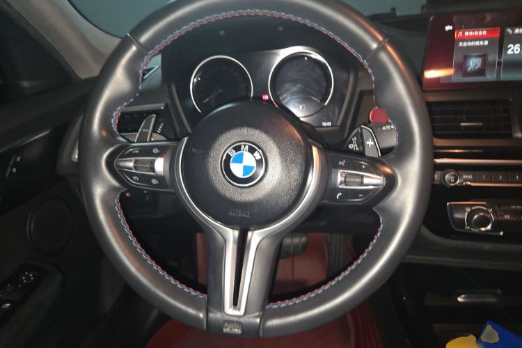 Used BMW 1 Series 2019 118i Fashion Model Steering Wheel
