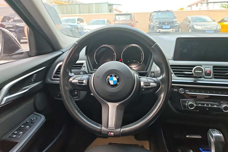 Used BMW 1 Series 2019 118i M Sport Package Steering Wheel