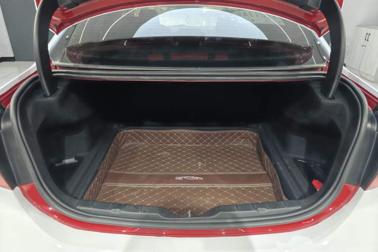 Used BMW 1 Series 2019 118i M Sport Package Trunk