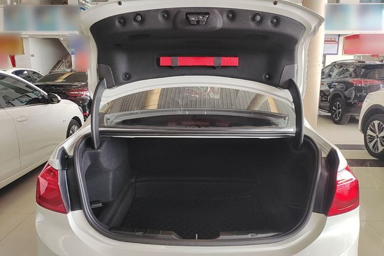 Used BMW 1 Series 2019 118i Fashion Model Trunk