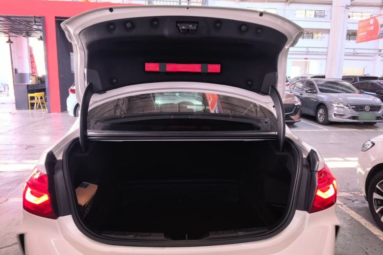 Used BMW 1 Series 2019 120i Leading Model M Sport Package Trunk