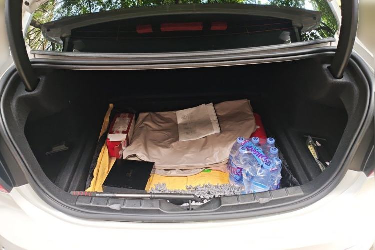 Used BMW 1 Series 2019 118i Fashion Model Trunk