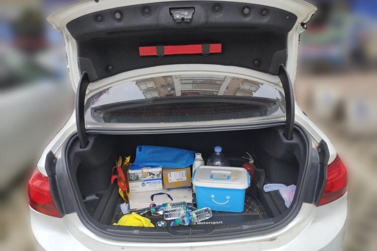 Used BMW 1 Series 2019 118i Fashion Model Trunk