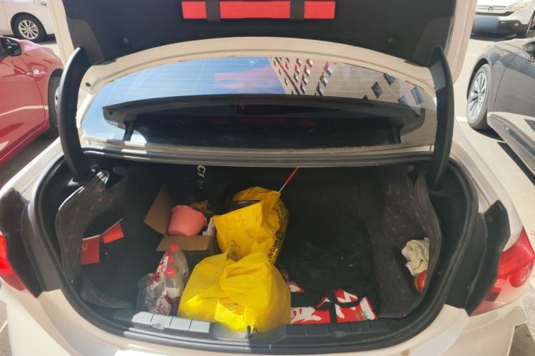 Used BMW 1 Series 2019 118i M Sport Package Trunk