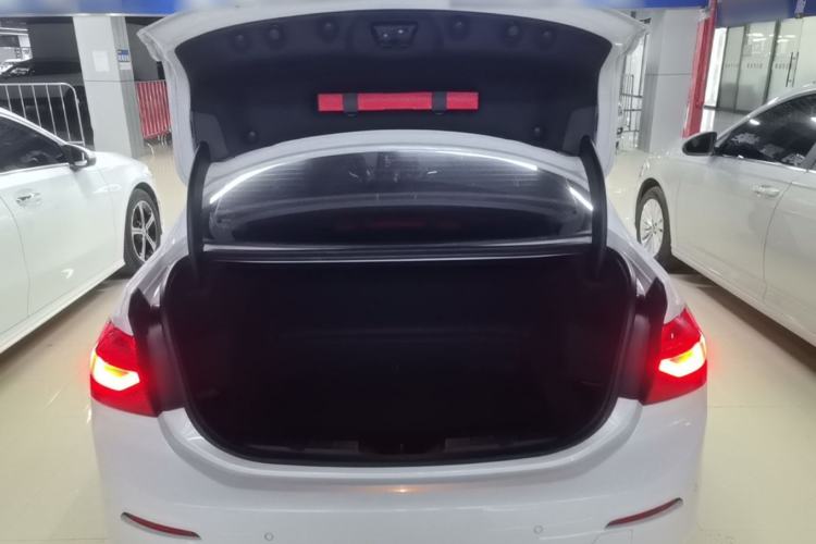 Used BMW 1 Series 2019 118i Fashion Model Trunk