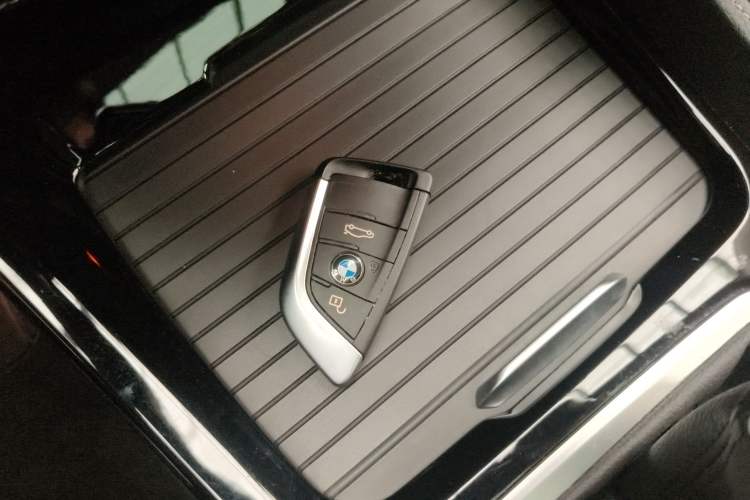 Used BMW 1 Series 2019 118i M Sport Package Vehicle Key