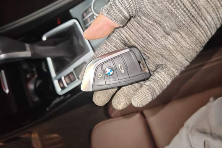 Used BMW 1 Series 2019 118i M Sport Package Vehicle Key