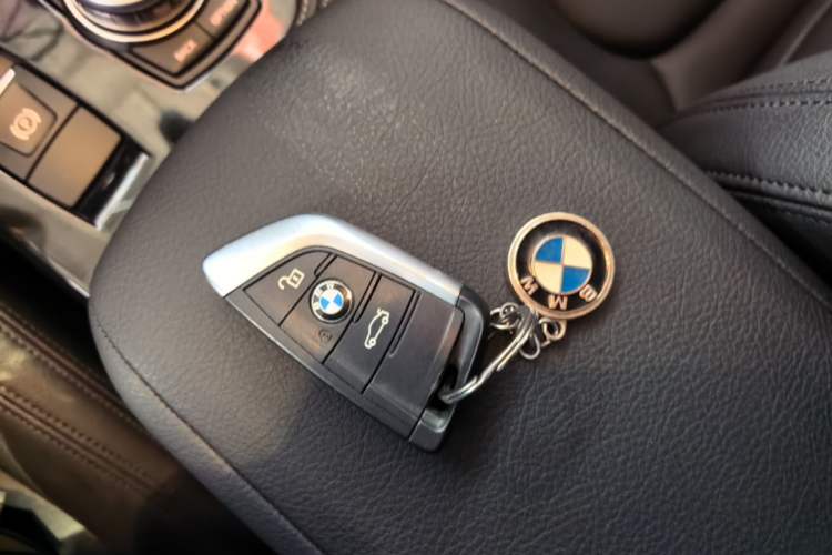 Used BMW 1 Series 2019 120i Leading Model M Sport Package Vehicle Key