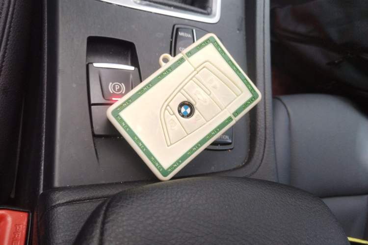 Used BMW 1 Series 2019 118i Fashion Model Vehicle Key
