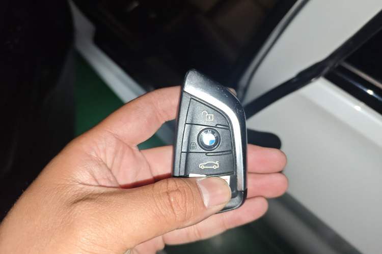 Used BMW 1 Series 2019 120i Leading Model M Sport Package Vehicle Key