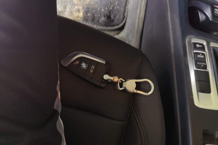 Used BMW 1 Series 2019 118i Fashion Model Vehicle Key