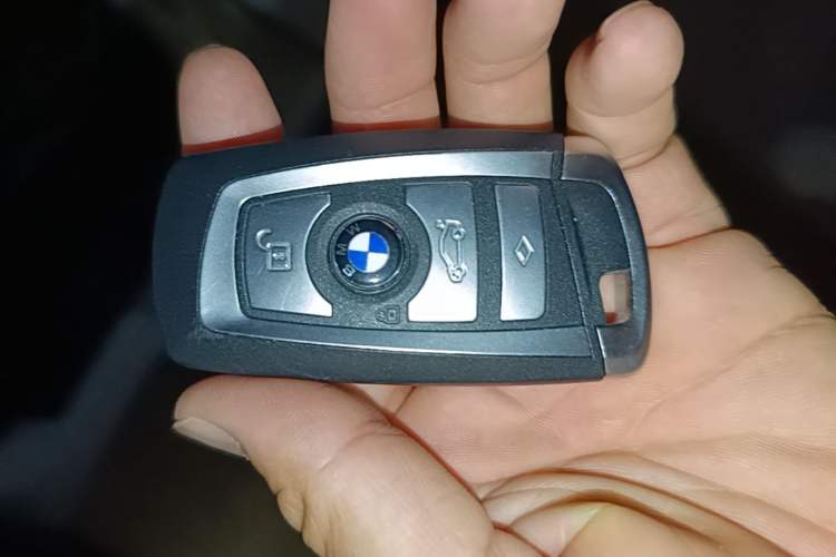 Used BMW 1 Series 2019 118i Fashion Model Vehicle Key