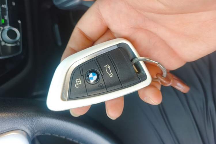 Used BMW 1 Series 2019 118i Fashion Model Vehicle Key